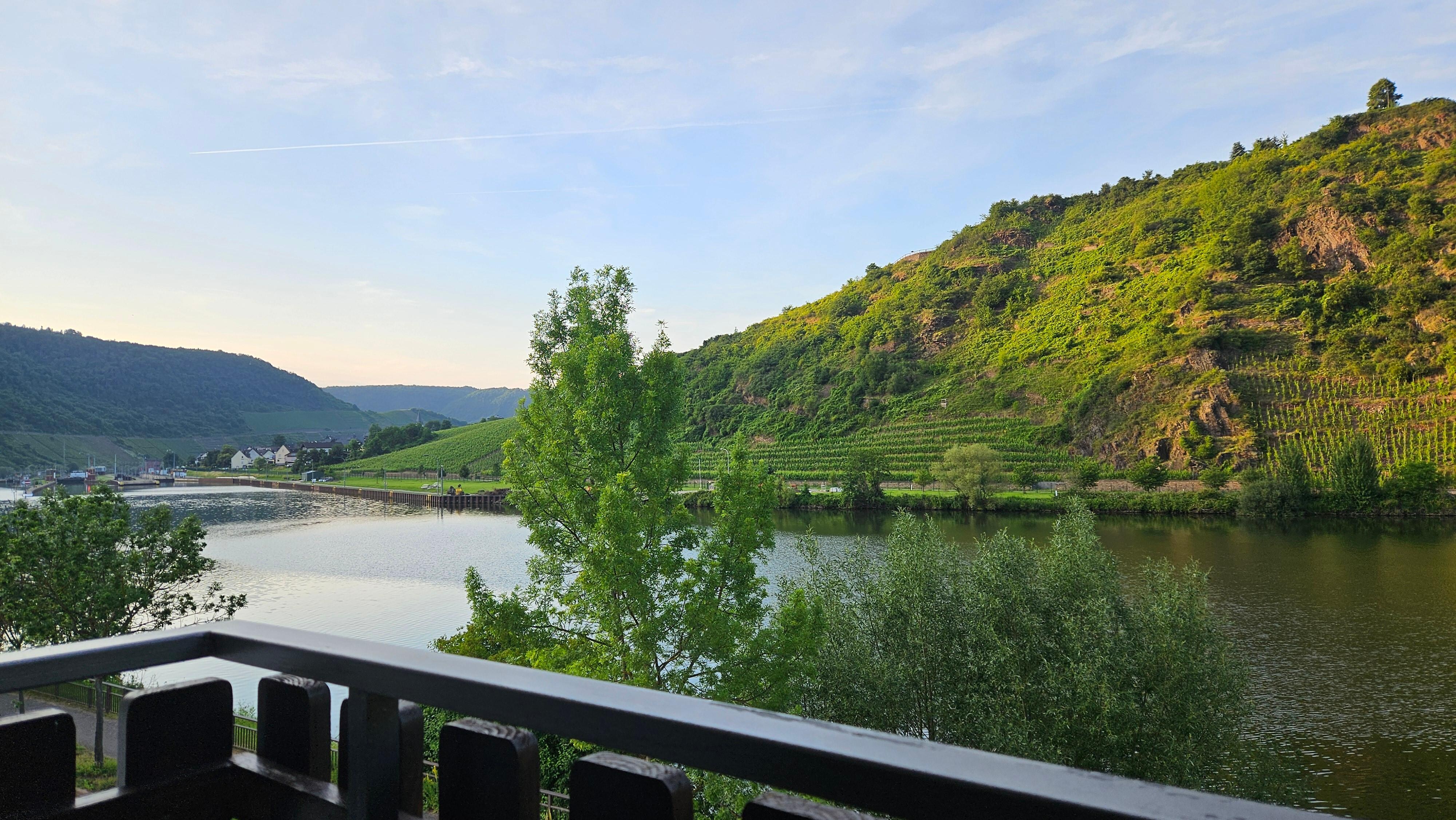 Foto genomen vanaf balkon