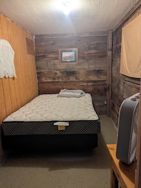 Bedroom example without ventilation or egress - uncomfortable and unsafe