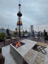 Roof top fire pits for roasting mashmallows