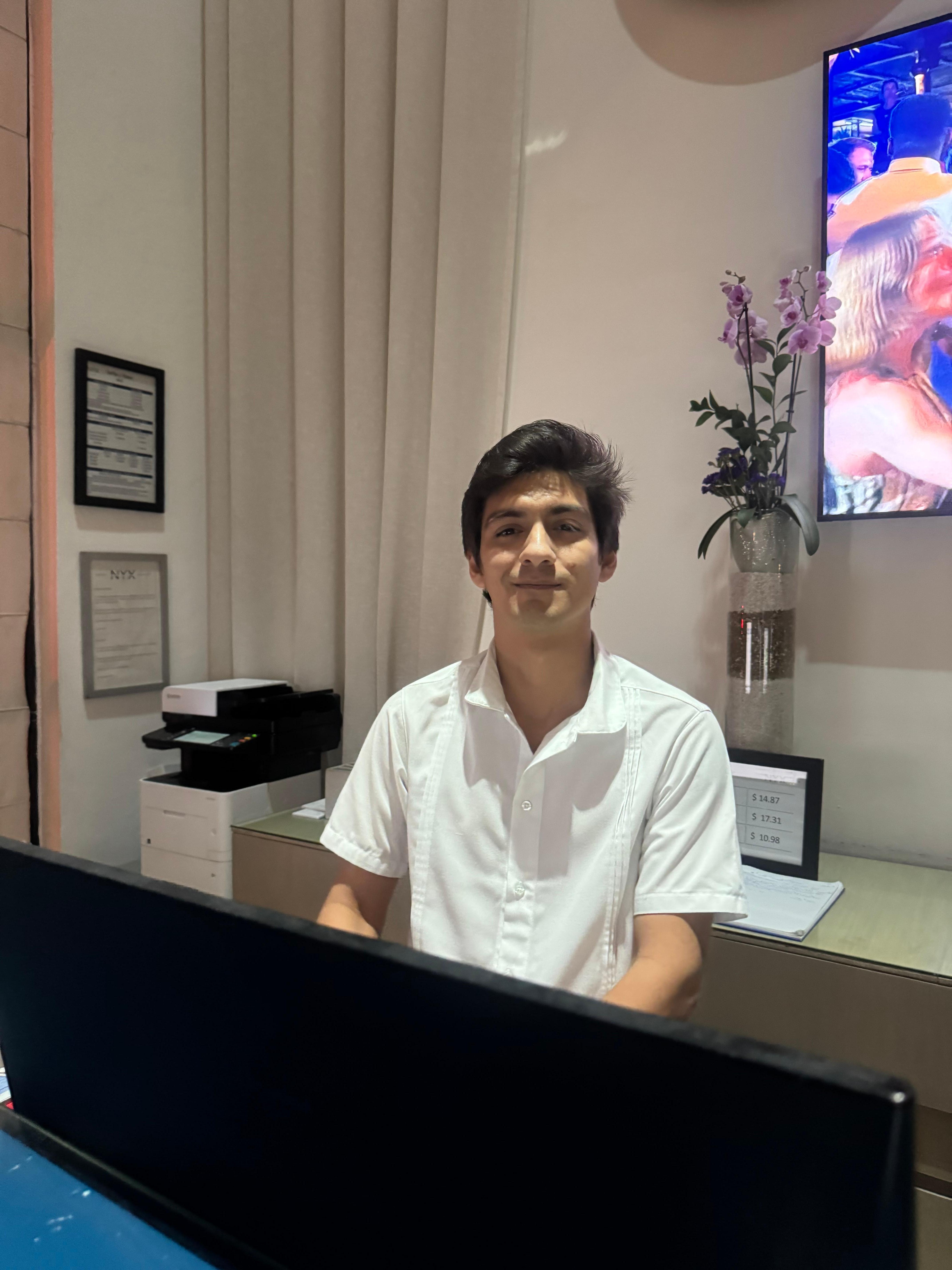 This is the person who was extremely rude and disrespectful to my 78 year old father. After addressing his behavior we asked for another person and he said I’m the only one here so deal with it. He posed for us to take the picture. 