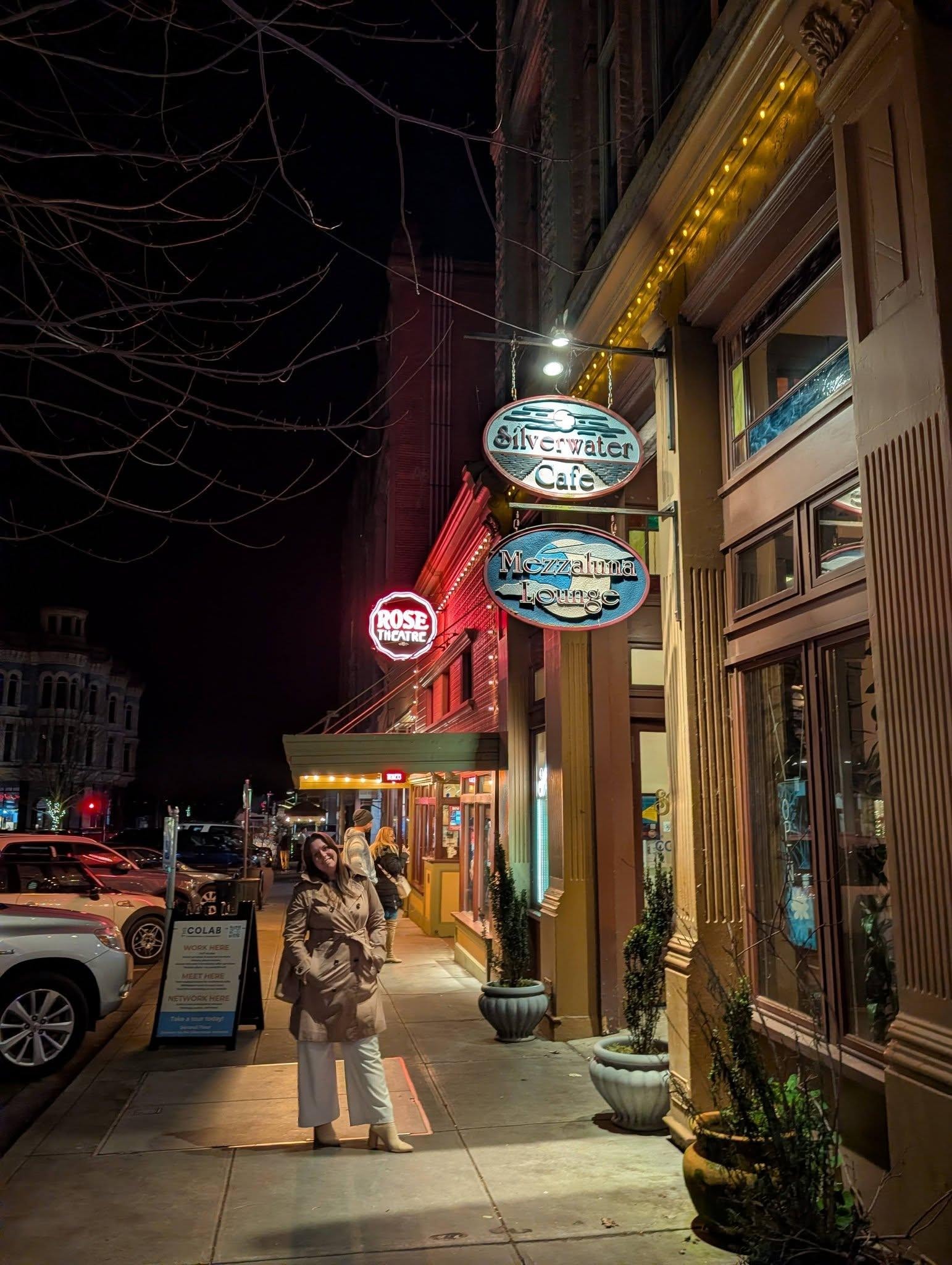 Silverwater Cafe & Rose Theater right across the street!