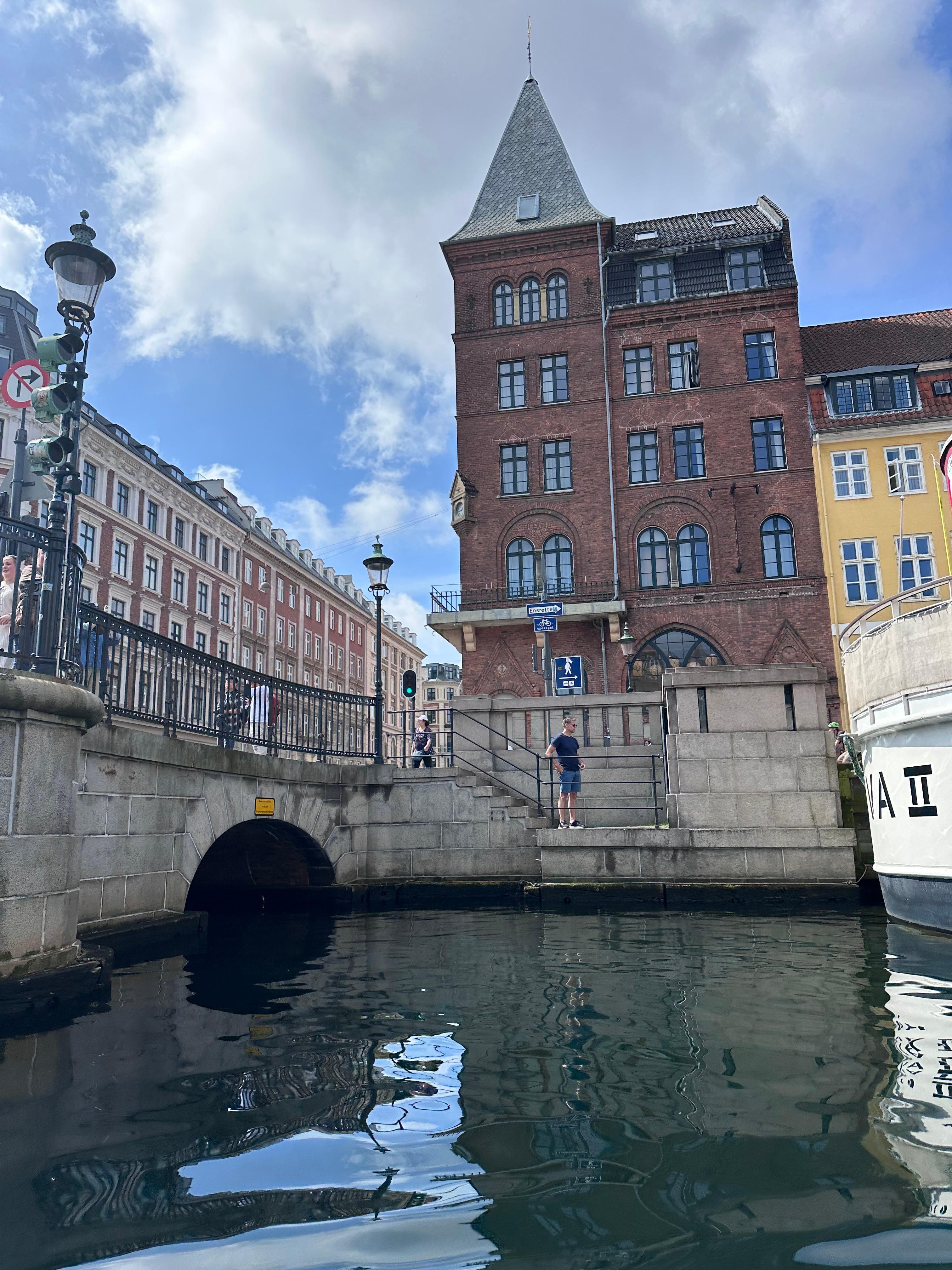 Hotellet ser fra rundfart 