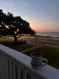 Gorgeous view of the water across the street. Great biking and walking sidewalks available.