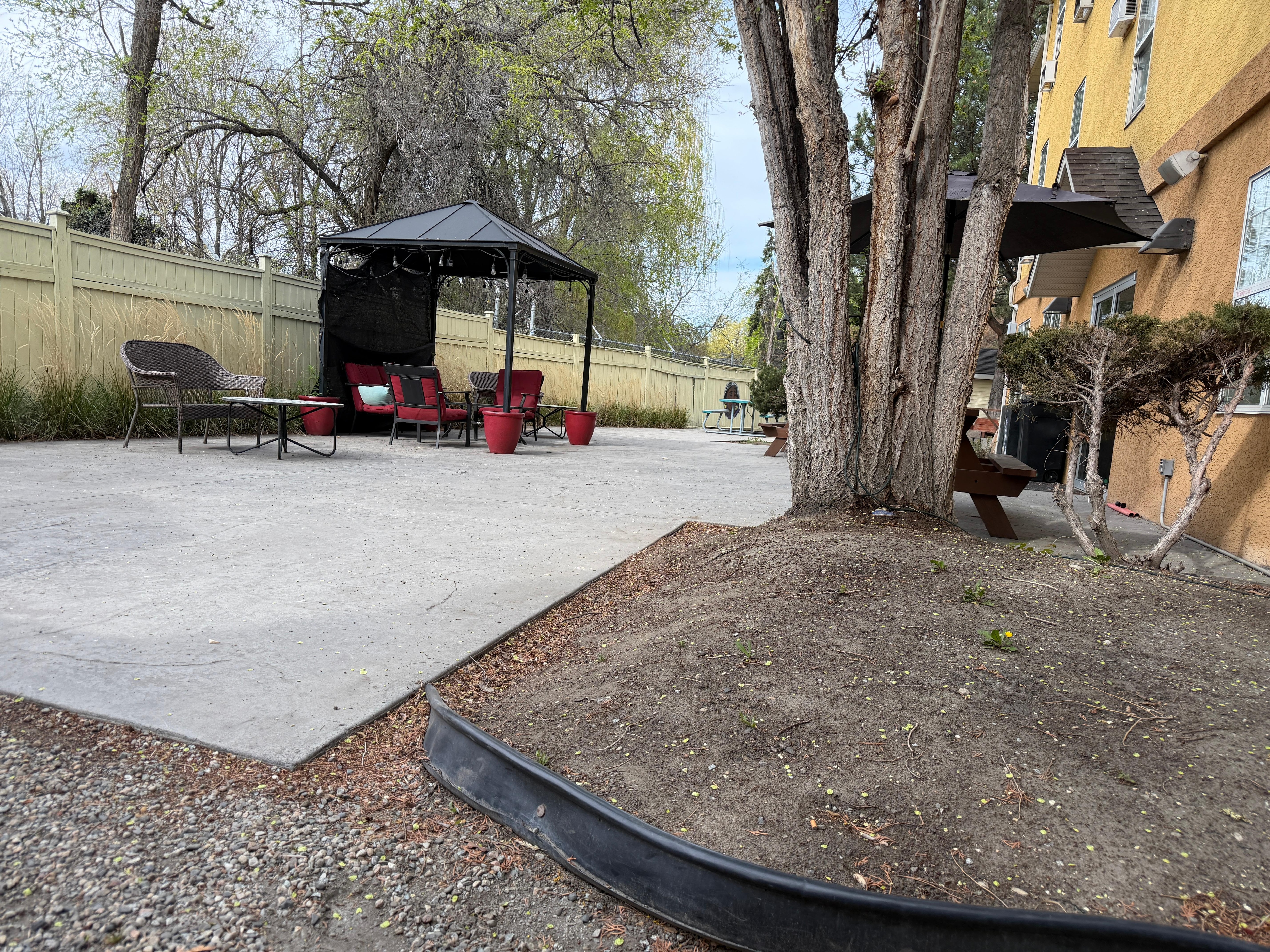 Back patio lounge smoking section