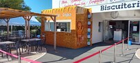 Biscuiterie de Brétignolles sur Mer avec son mini golf, de quoi passer un agréable moment. (produits délicieux)