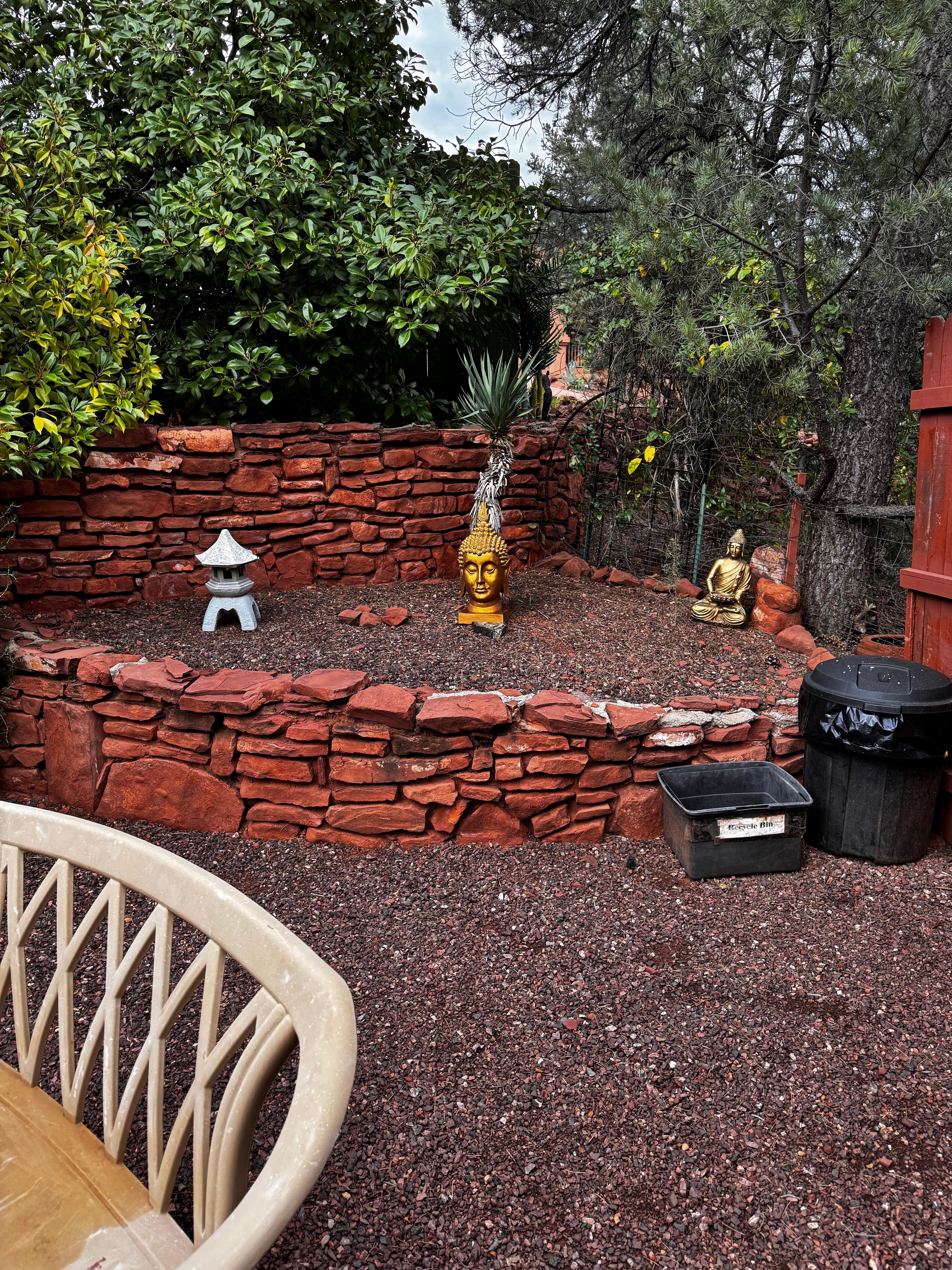 Backyard Beautiful Decor