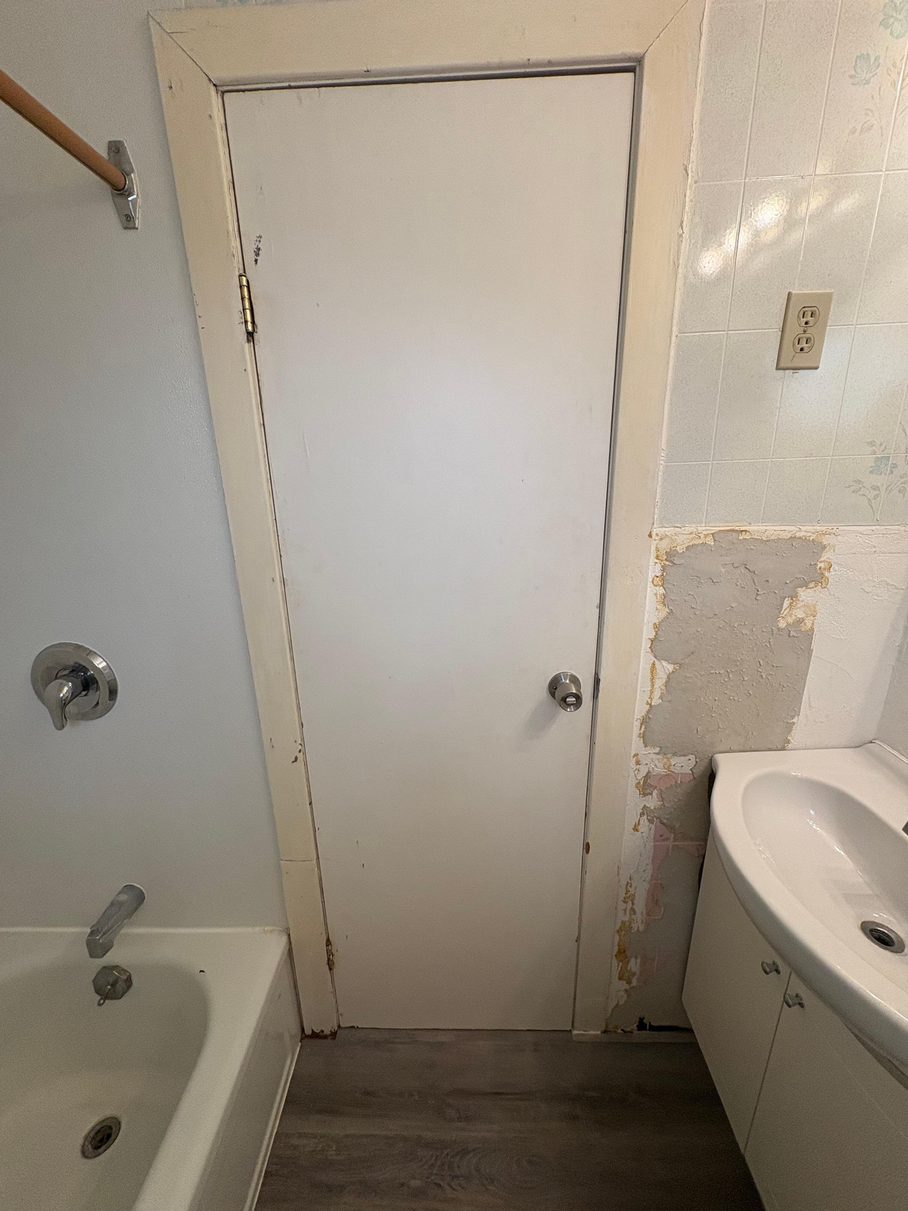 One wall look pretty rough