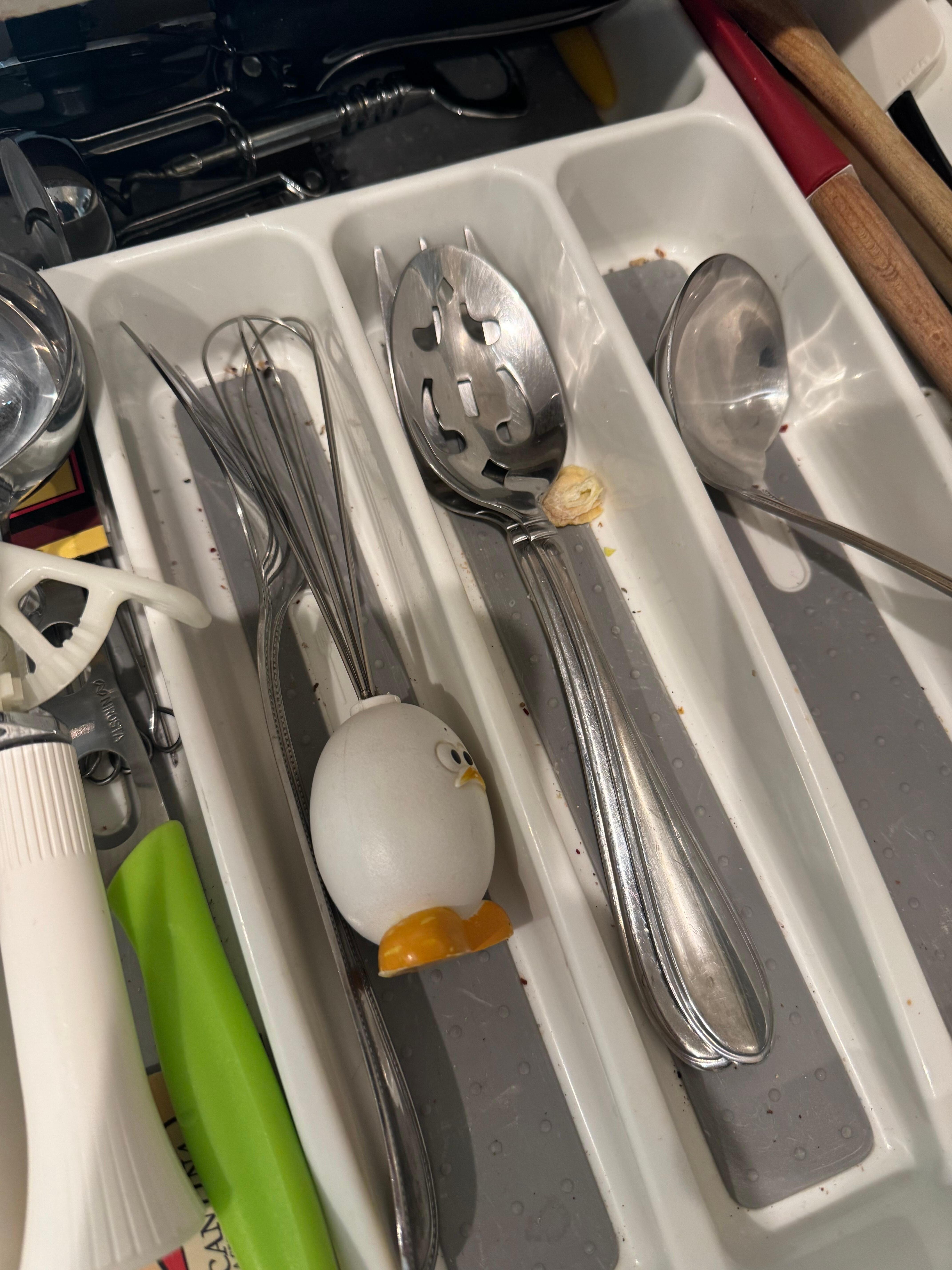 Dirty utensils 