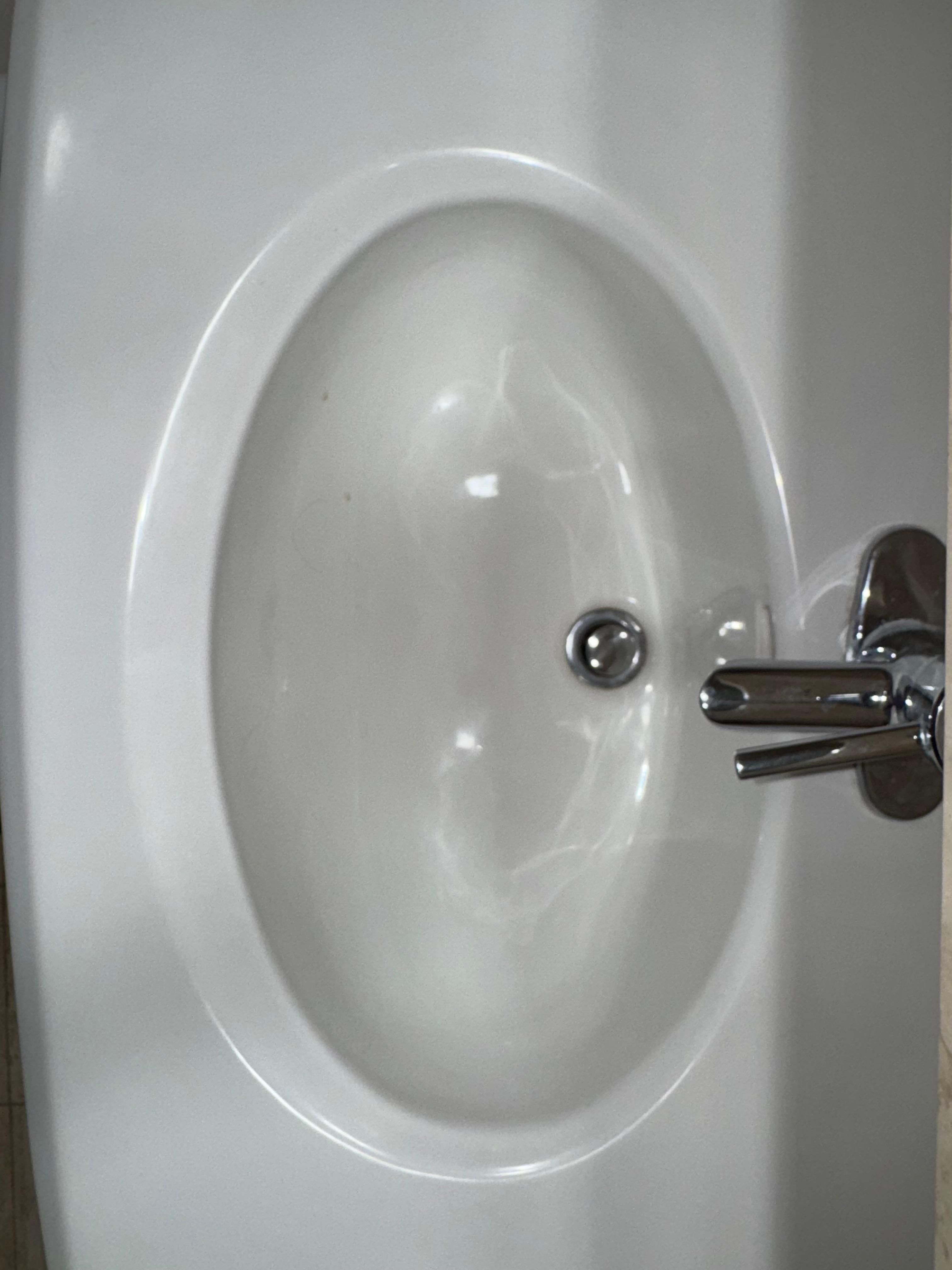 Bathroom sink