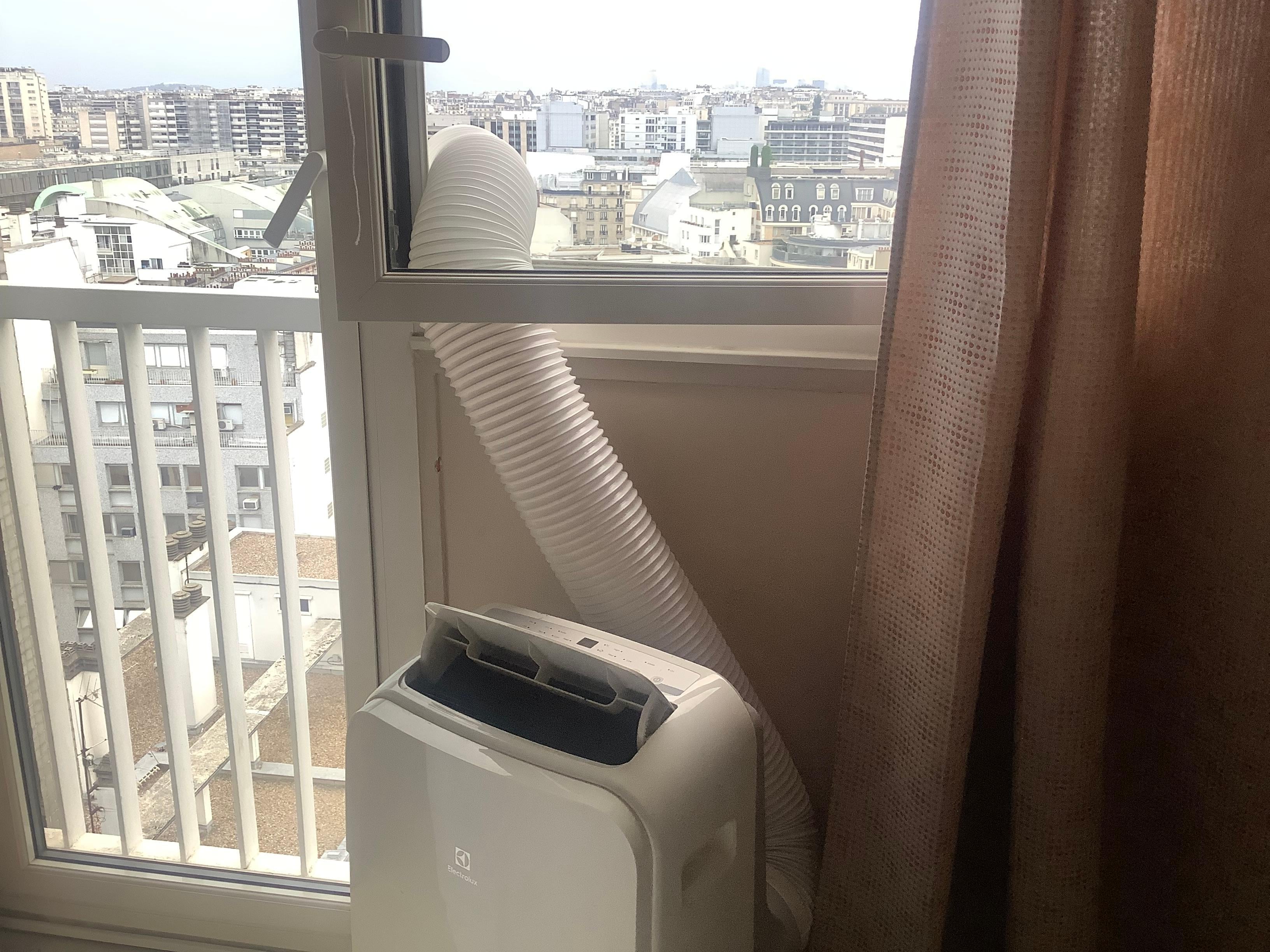 Air con has to be vented out the window