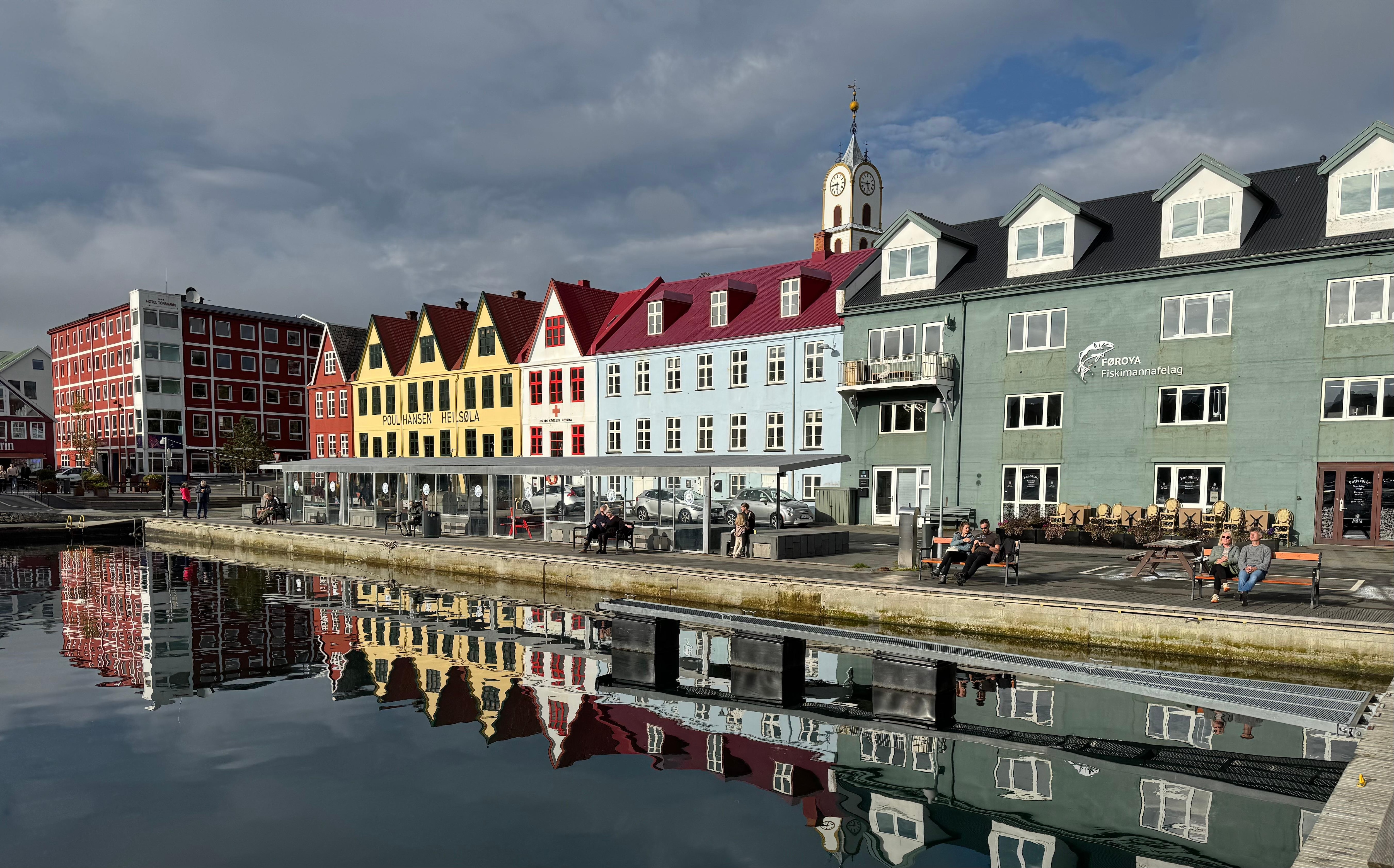 The hotel is on the left of the picture. 