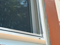 Broken screen: front room