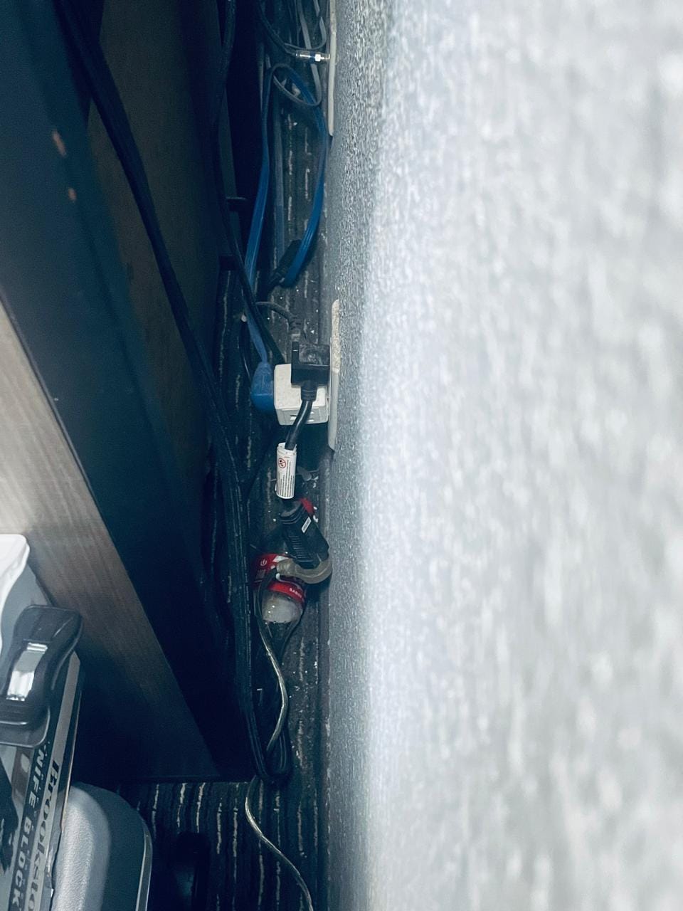 Suciedad en el cuarto 