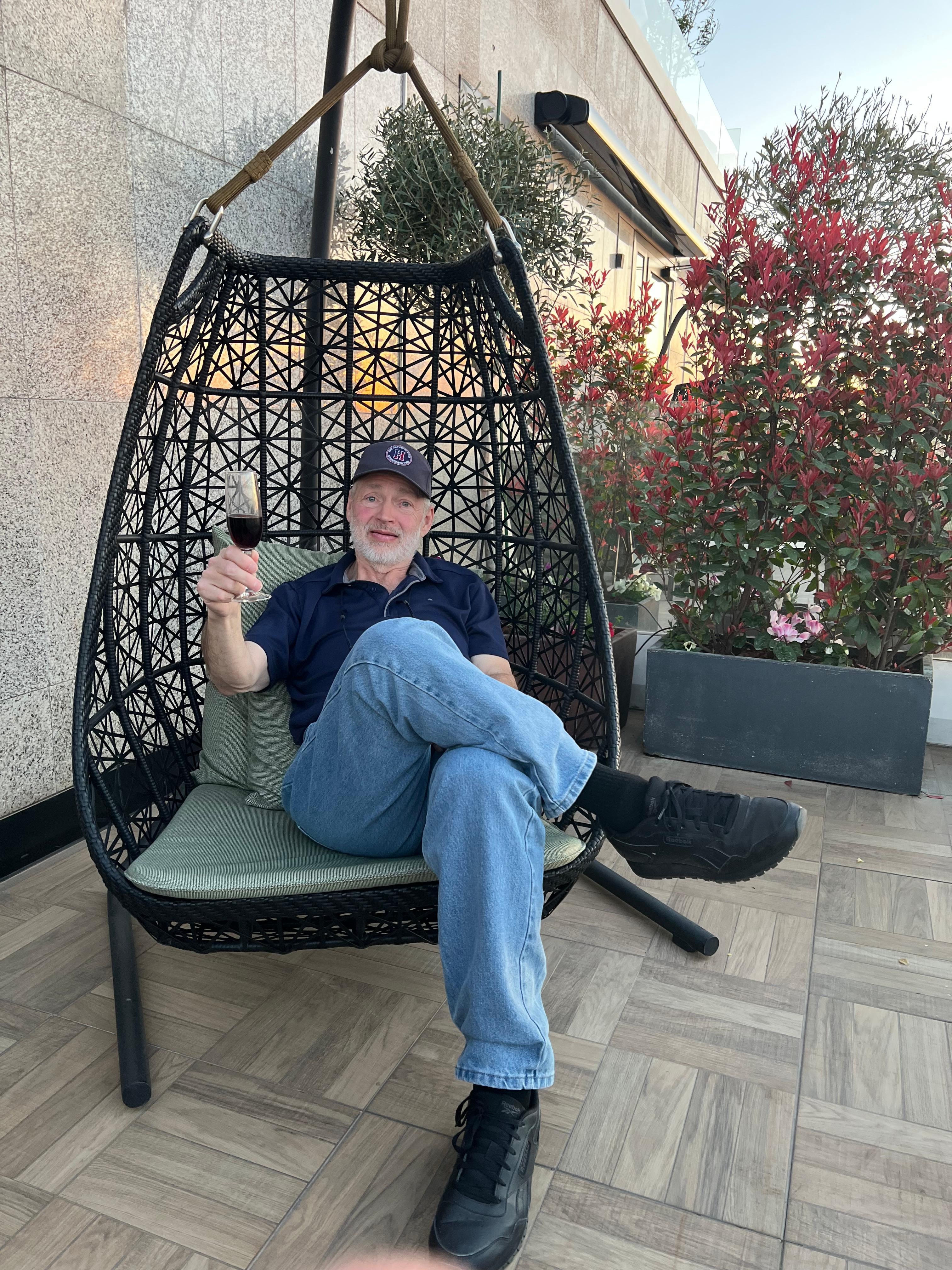 Hubby in Madrid at H10 having fun!!!