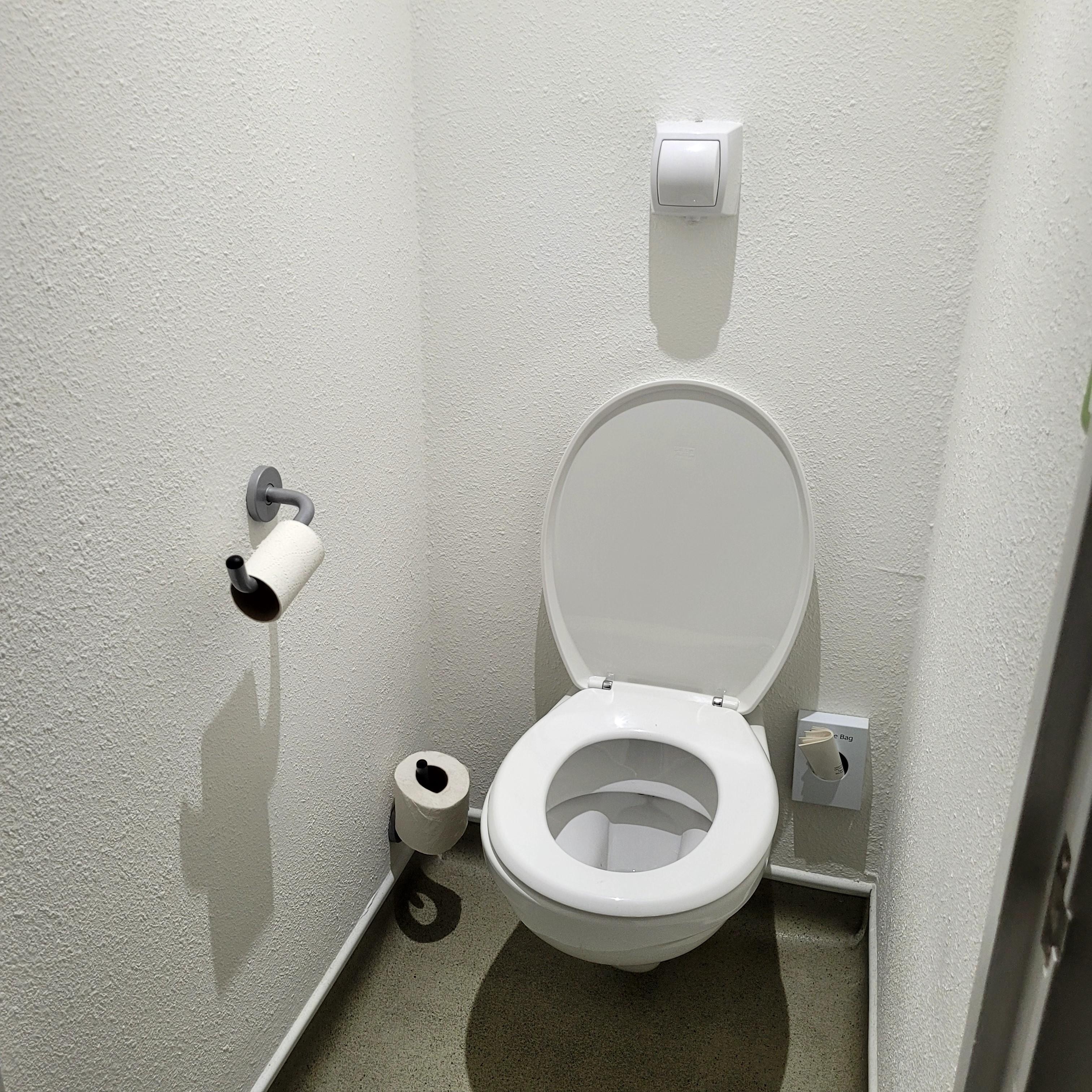 Not made for a larger person