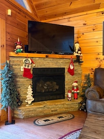 Main level common area