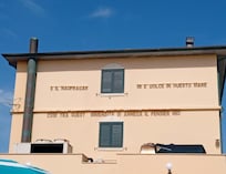 Proprio così, come Leopardi cantava.