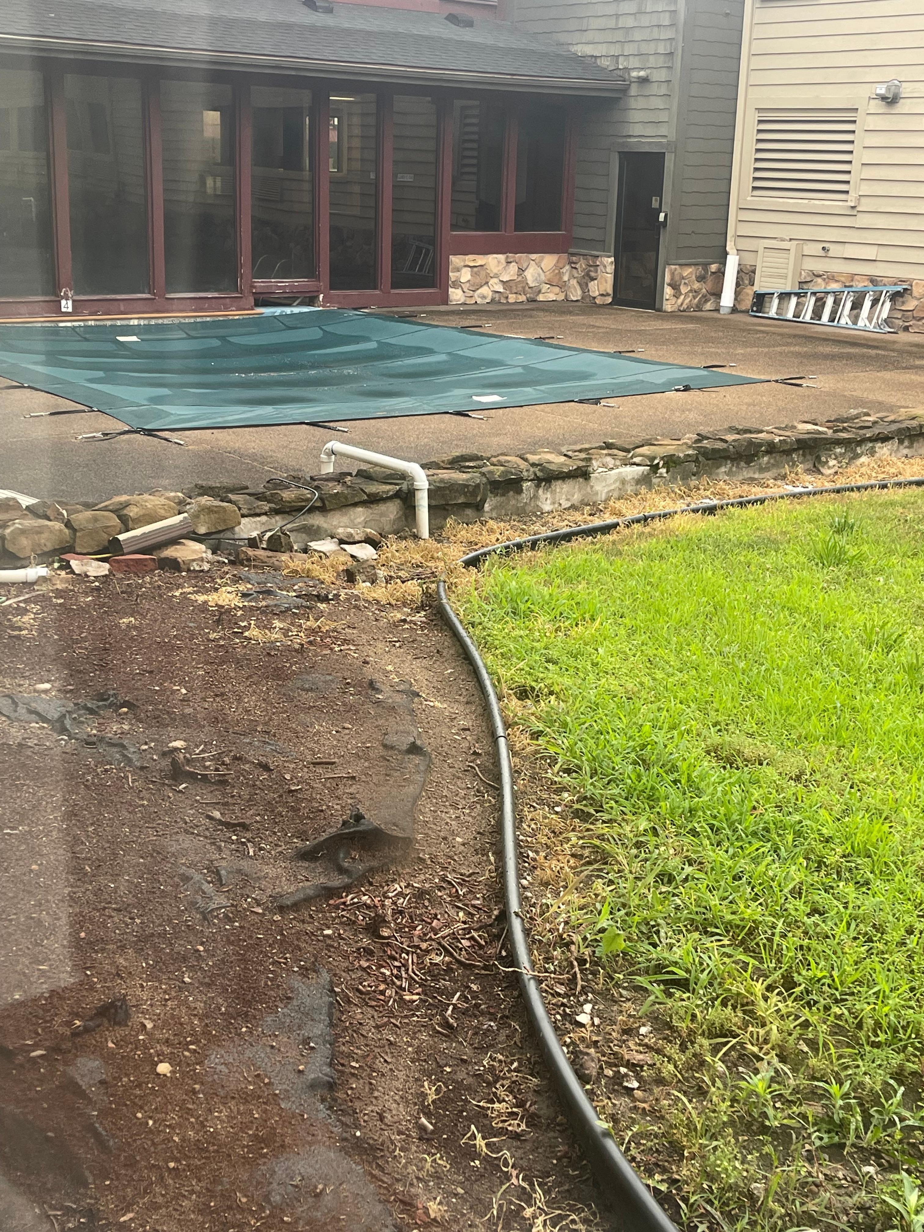 The closed pool 