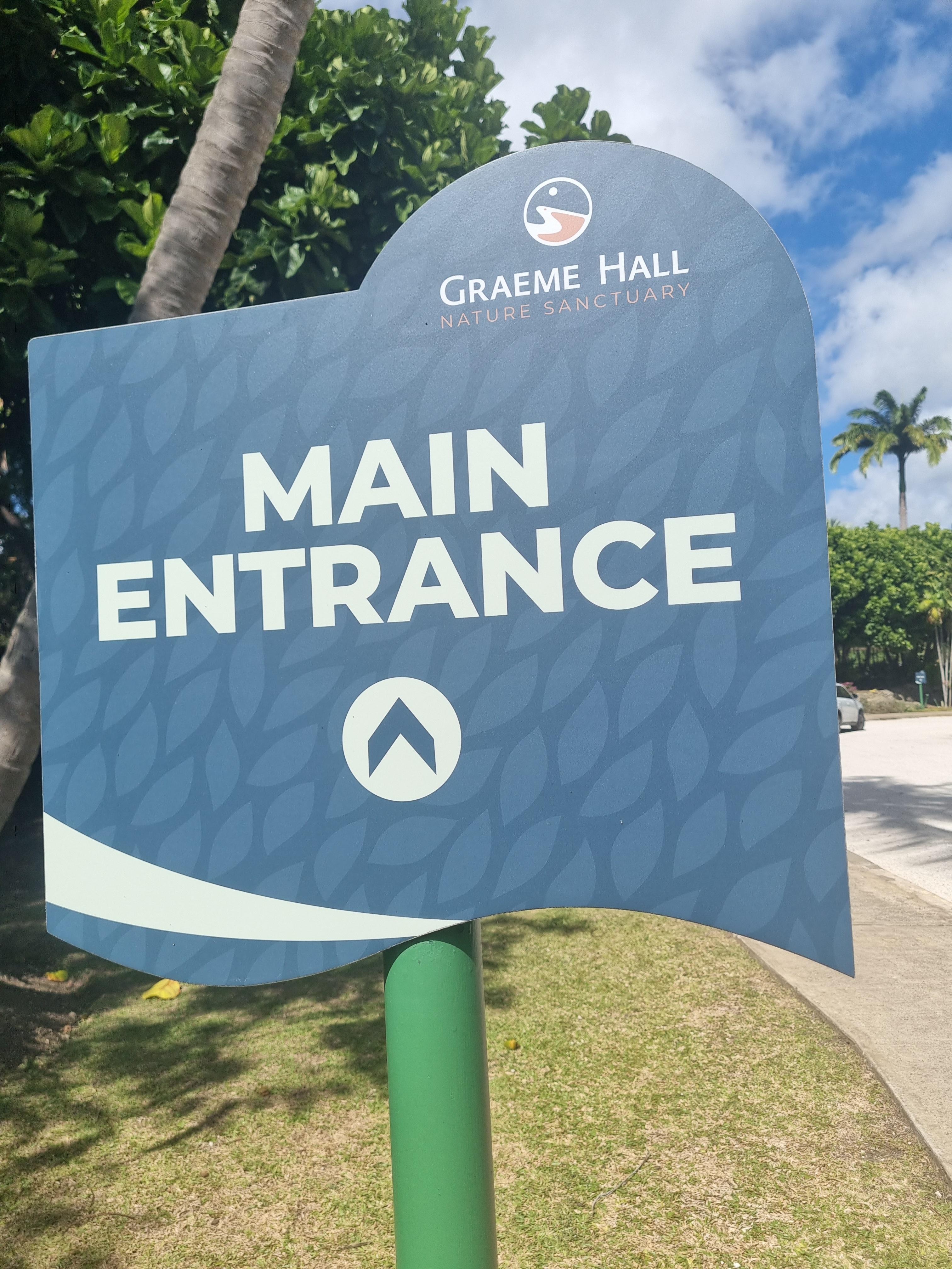 Graeme Hall, lovely day out, relaxing walk around.