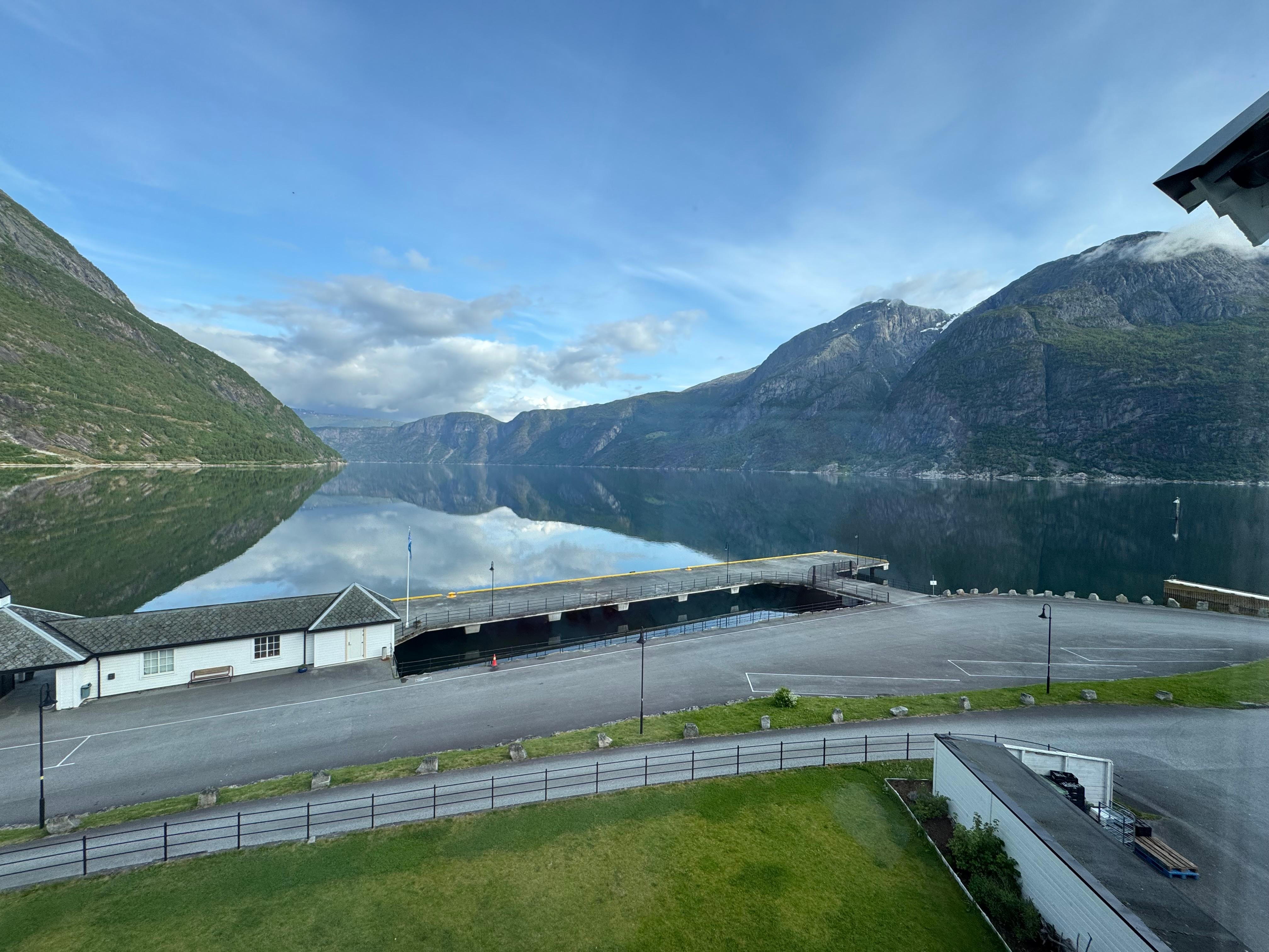 Utsikt fra rommet - dobbeltrom superior med fjordutsikt