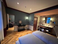 Large bedroom