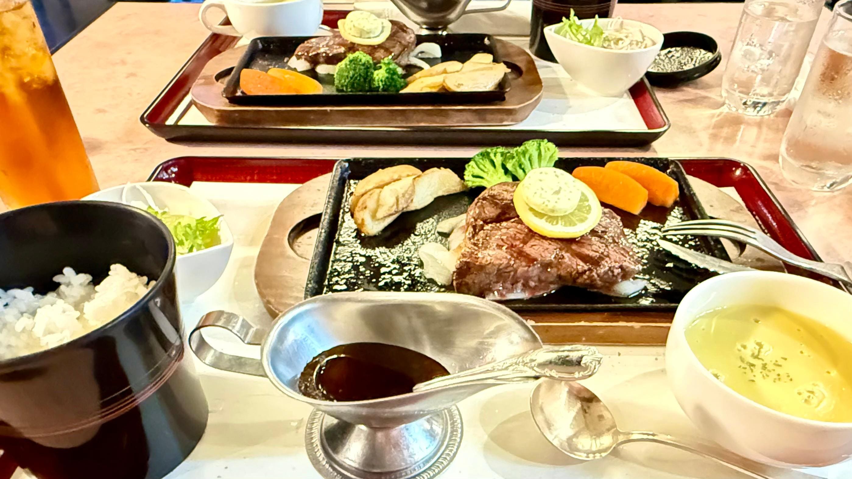 夕食の松坂牛ステーキ