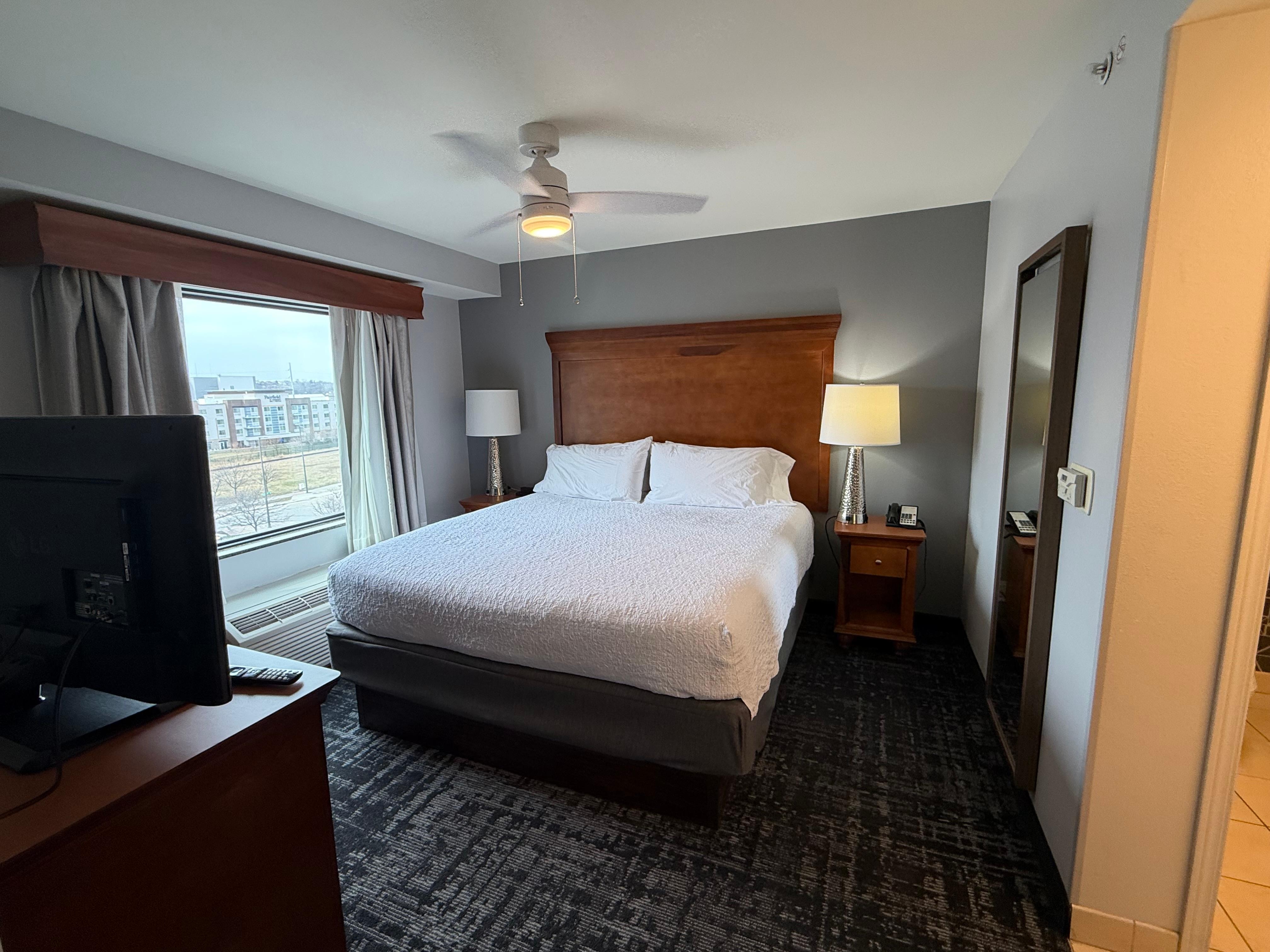 Left nightstand light not working