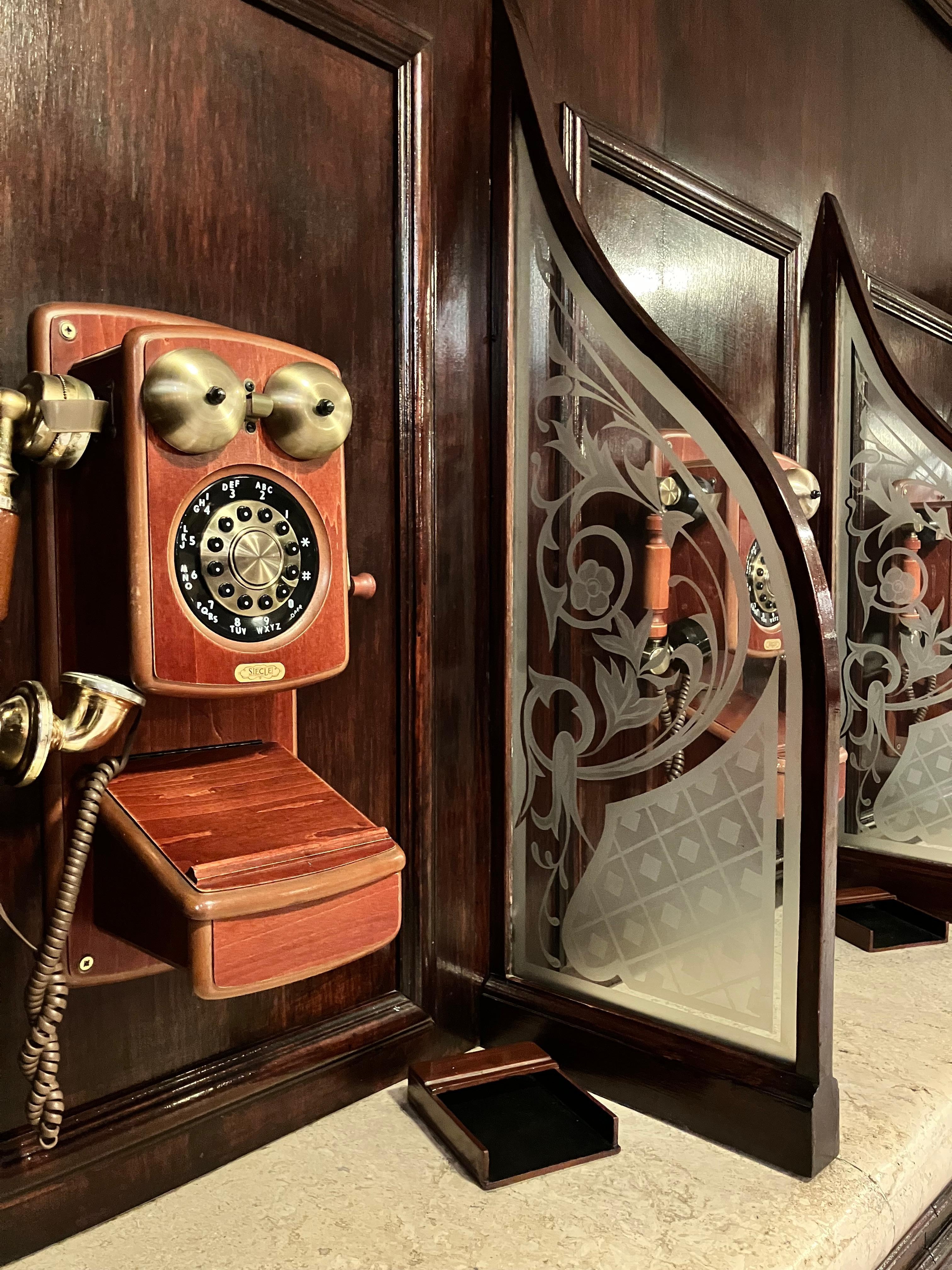 Telephone