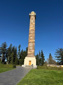 Astoria Column
