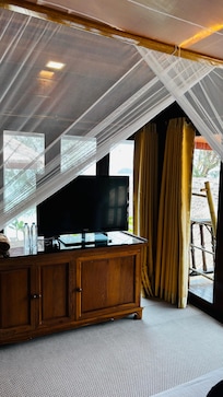 Chambre étage avec vue laterale