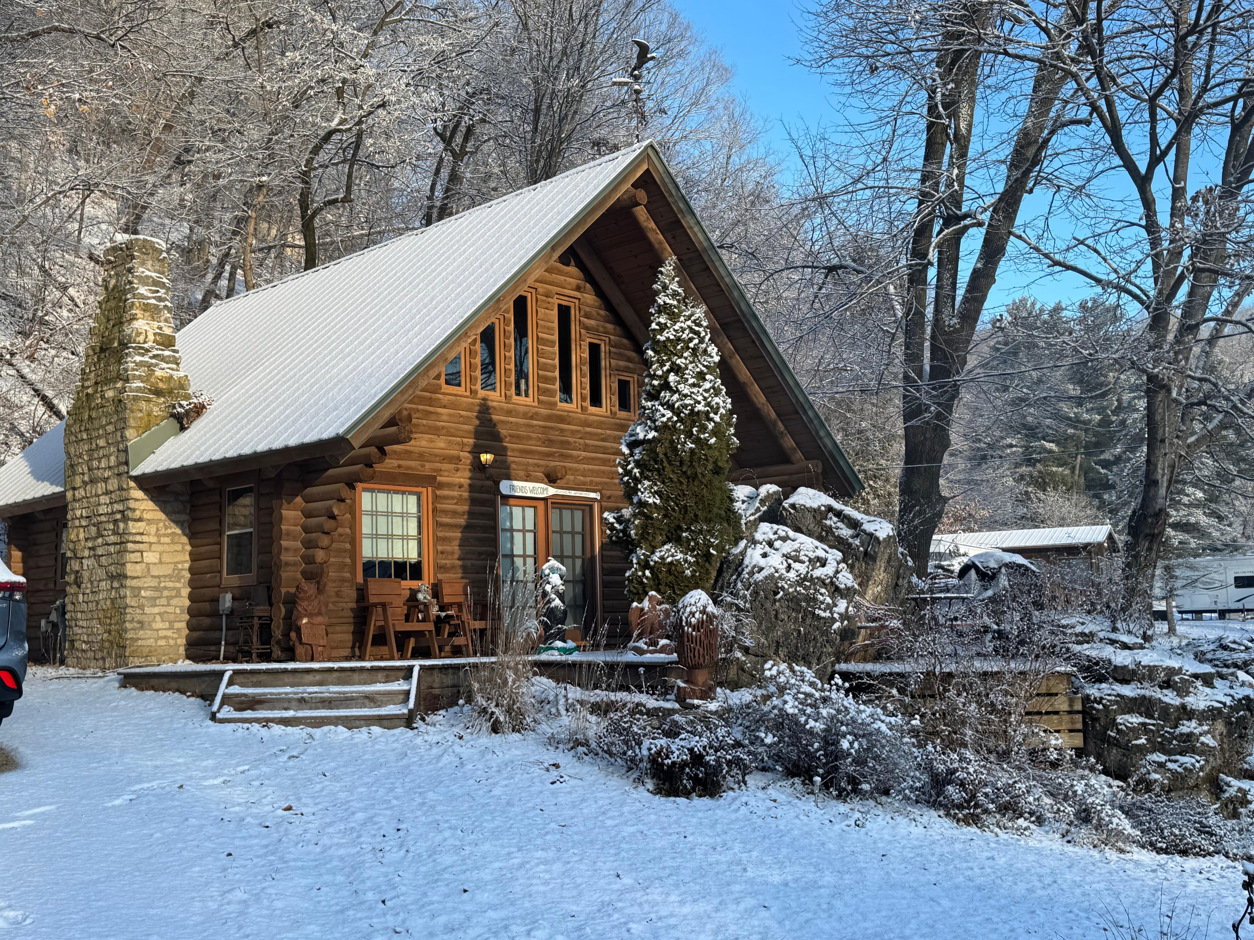 A beautiful soft snow welcome! 