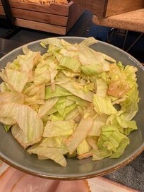 Lechuga en el Buffet de la mañana