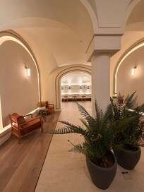 Entrén till frukosten