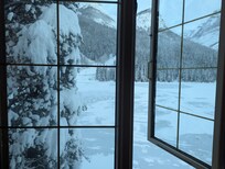 Lakeview room's side window