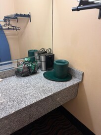 Coffee maker & Starbucks coffees