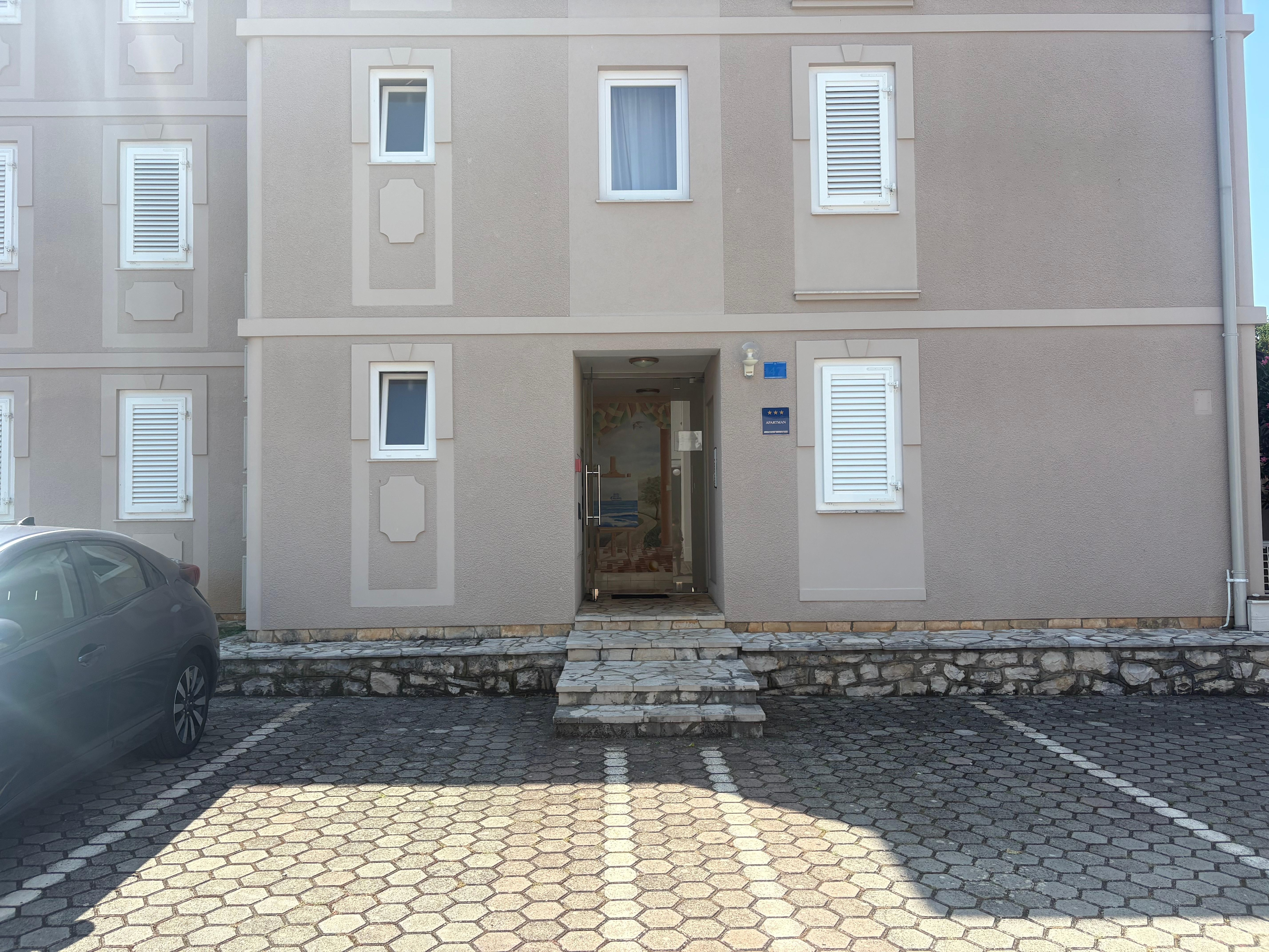 Leiligheter med parkering  