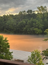 View from the back deck when the sun was going down ☺️