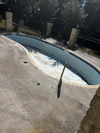 No water in pool