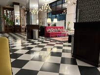 Lovely and comfortable lobby area leading into the dining area.