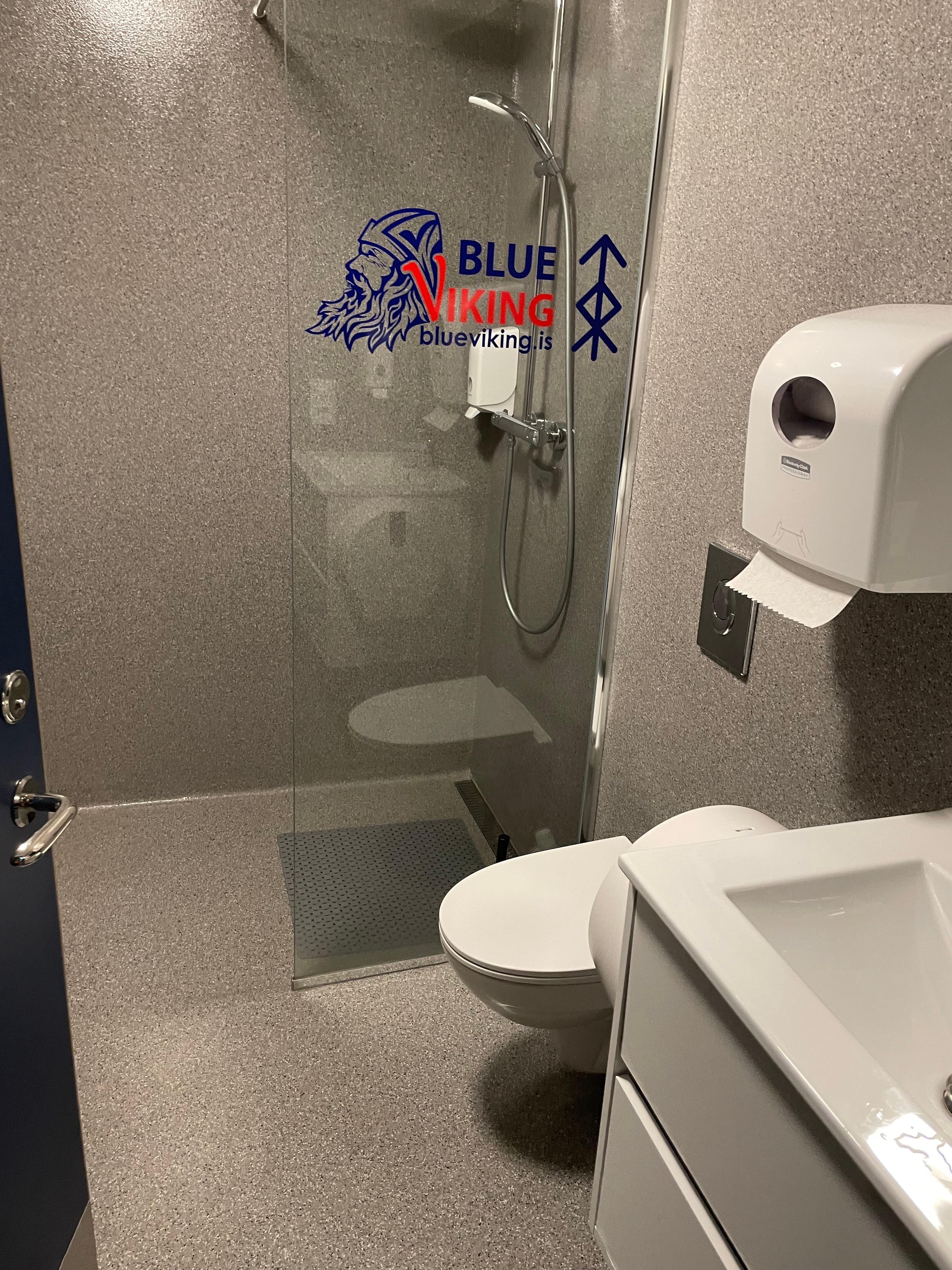 One of teh several clean shared bathrooms