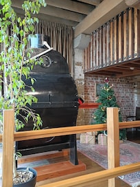 Coffee Roaster (decorated for Christmas) in lobby.