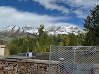 One night we had a lovely thunderstorm. The next morning there was snow on all the high peaks! BEAUTIFUL!!!!