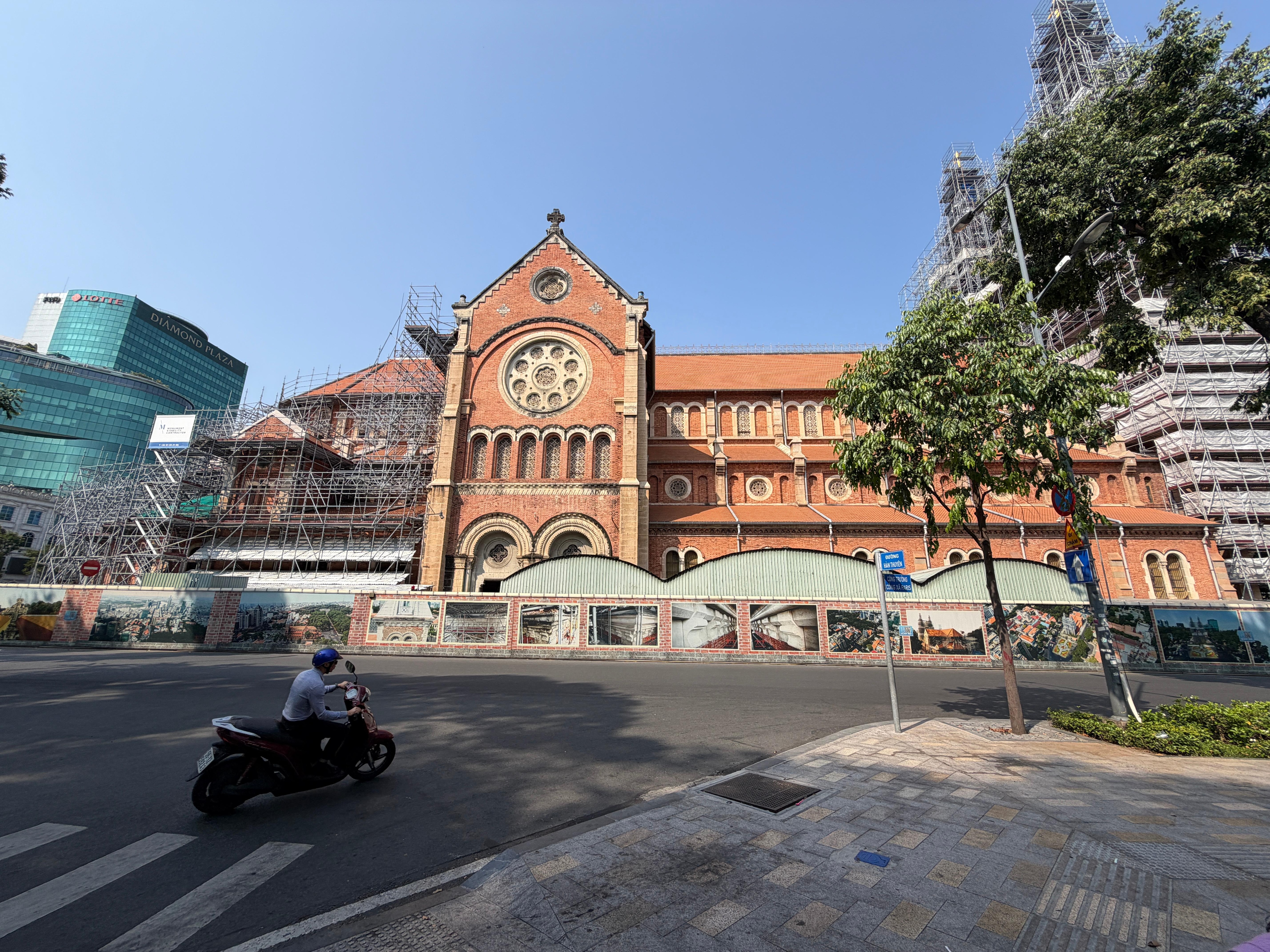 Notre Dame Cathedral Saigon next to the Saigon Post Office