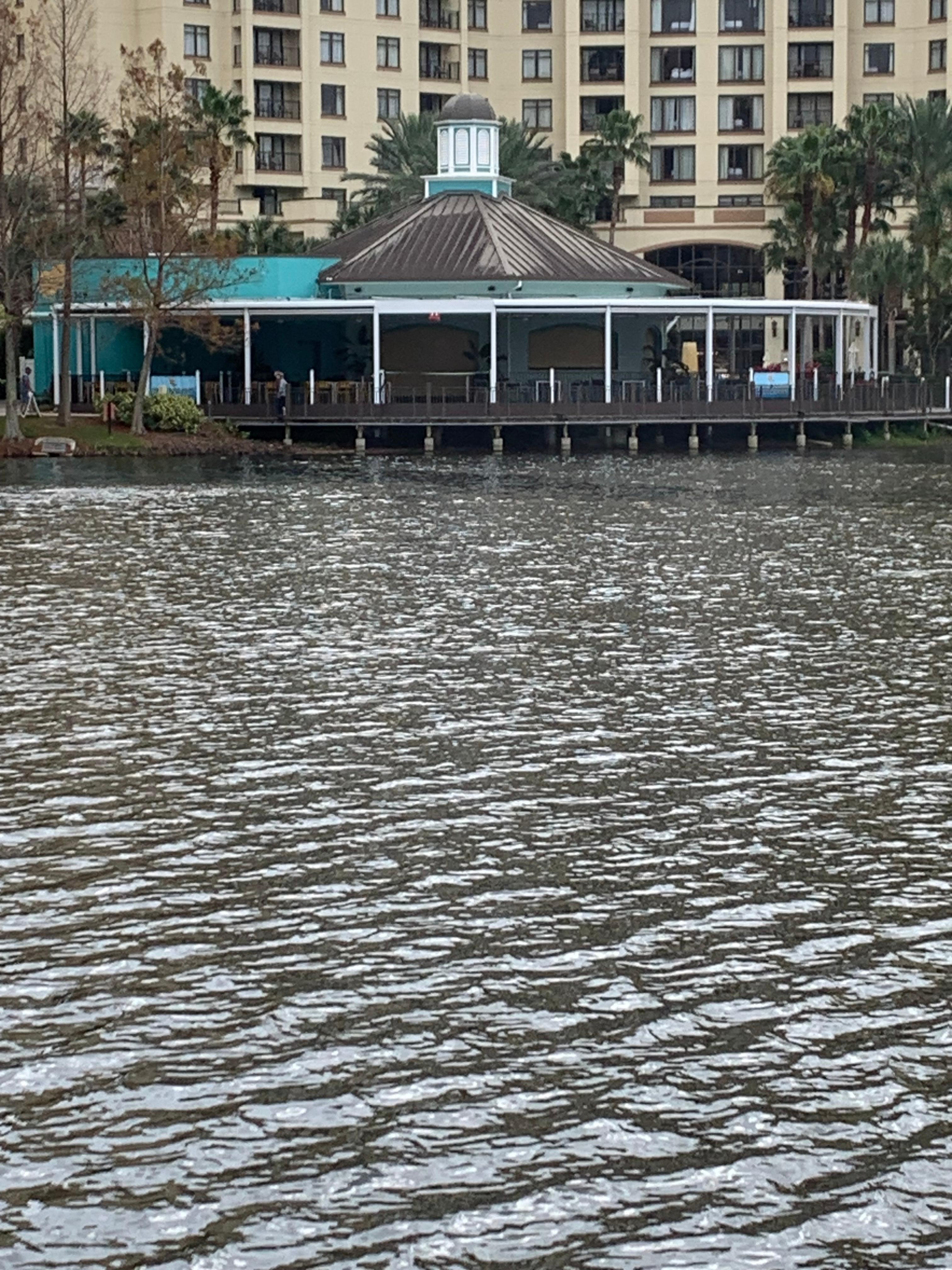 Fun water front grill