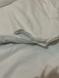 Quilt only 1” thick in an unheated room with single glazing and the temperature was -2 outside. The room had no thermostats or anything to turn the rad on with as they had been removed