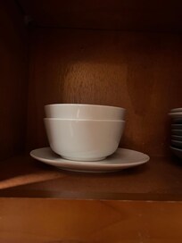 2 bowls and 1 salad plate for 5 people.