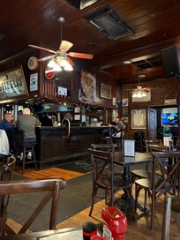 Tommy Condon’s Irish Pub.