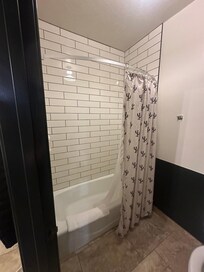 Such a clean bathroom