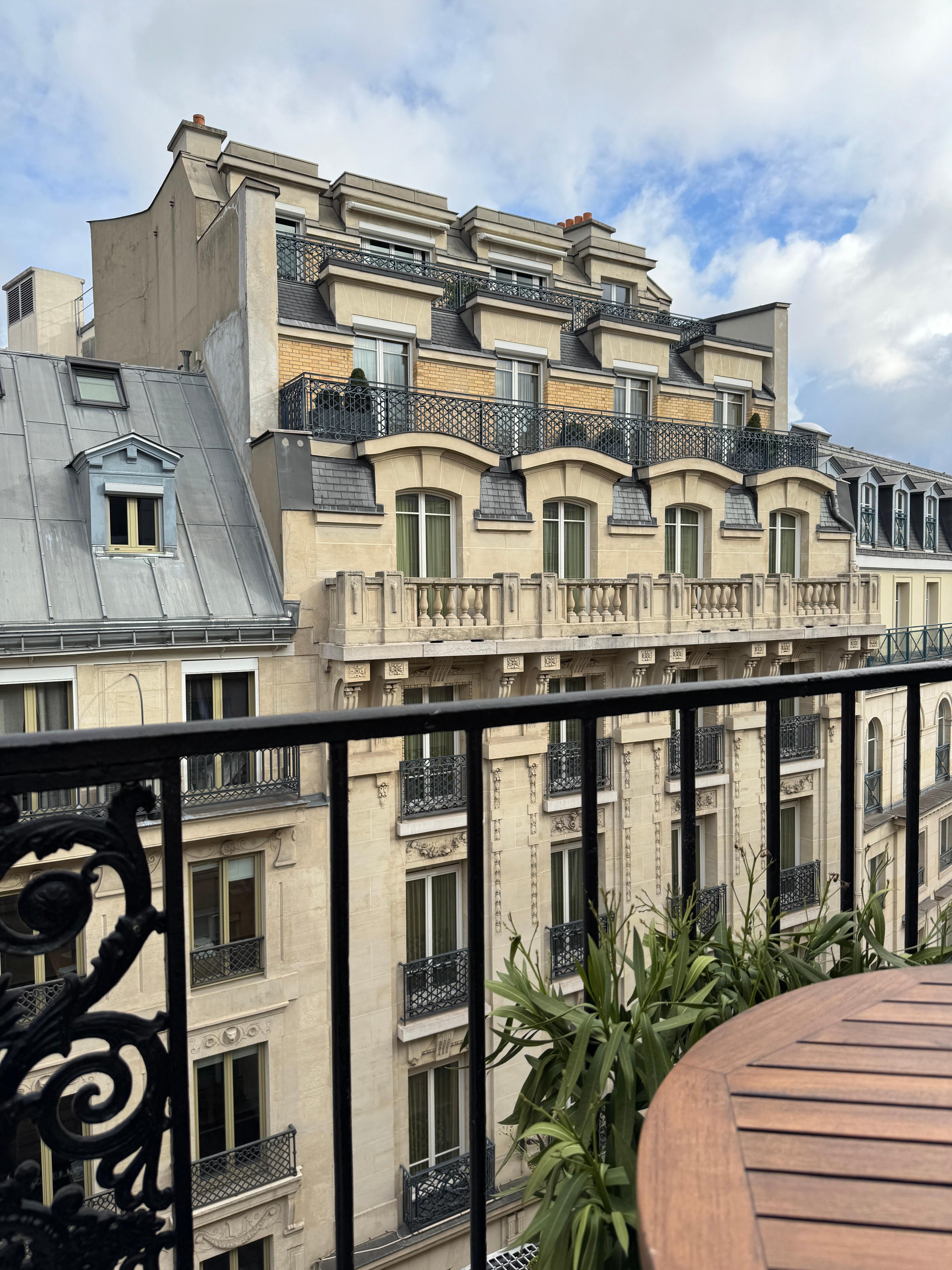 バルコニーから