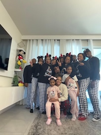 Christmas Morning and Breakfast and Secret Santa 🧑🎄